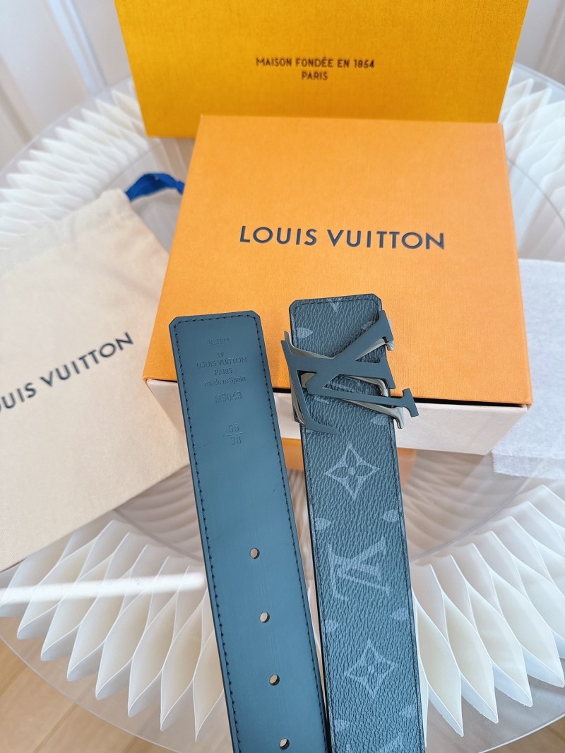 l0vis Vvtt0n belts